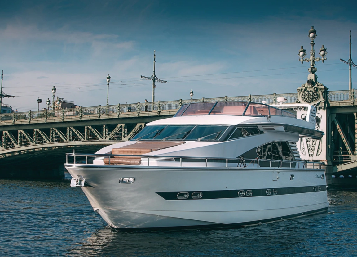 Яхта Elegance 65